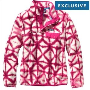 Patagonia fleece pullover